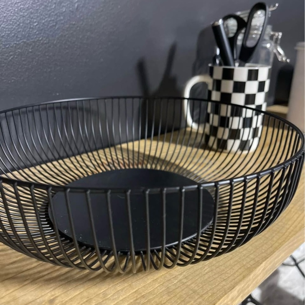 Black Wire Fruit Basket